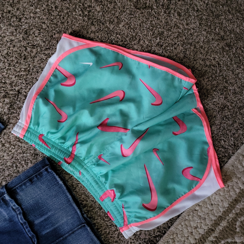 Brand new without tag Nike drive it shorts